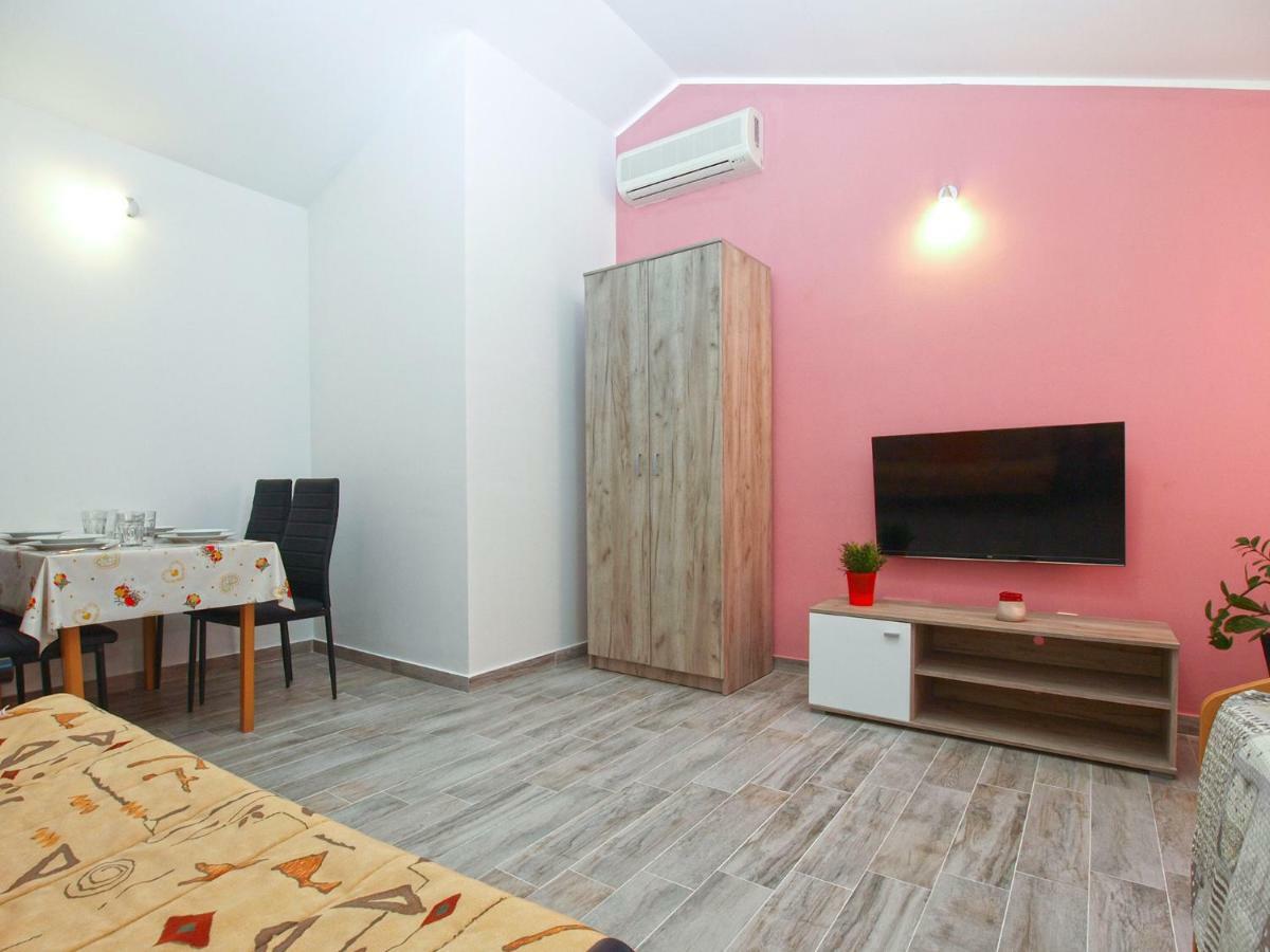 Apartments Oriana 898 بولا المظهر الخارجي الصورة